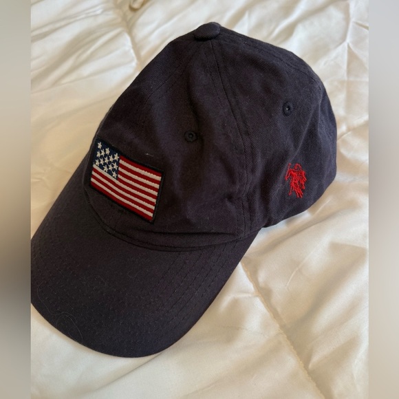 U.S. Polo Assn. Classic Vintage Navy Blue Logo Flag Cap 🧢 🇺🇸 - Picture 1 of 4